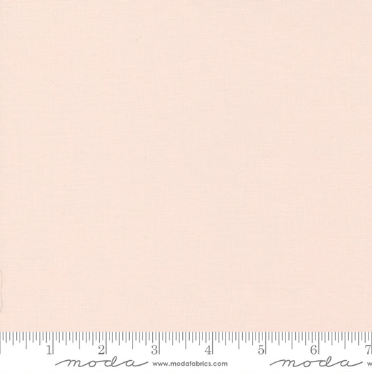 9900 25 Bella Solids          30's Blue