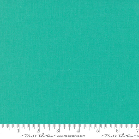 9900 39 Bella Solids          Parchment