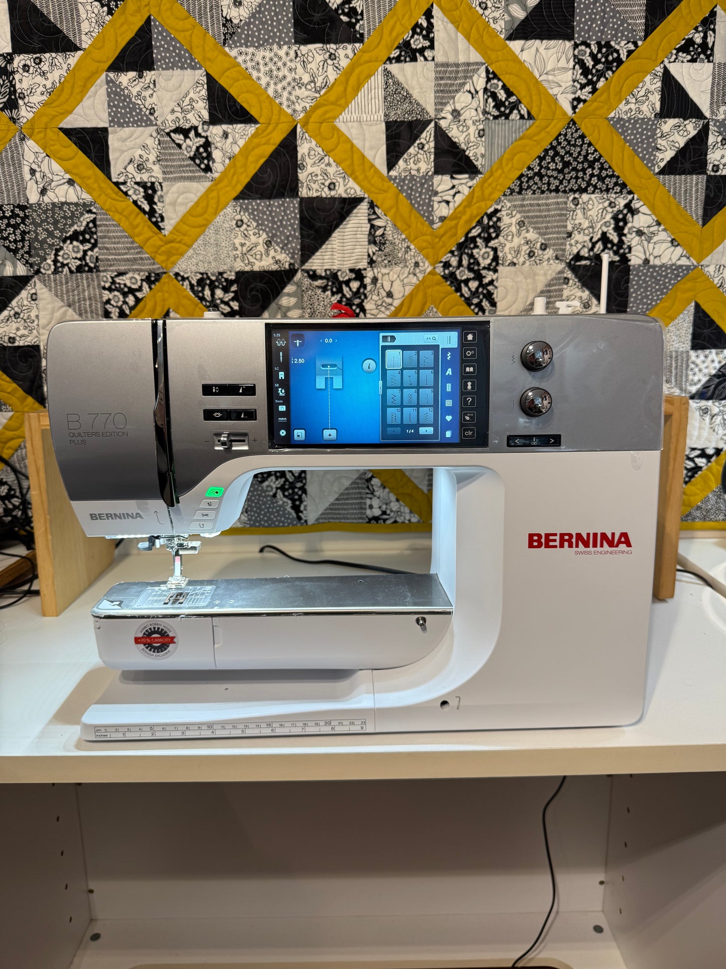 Bernina 770 QE Plus New