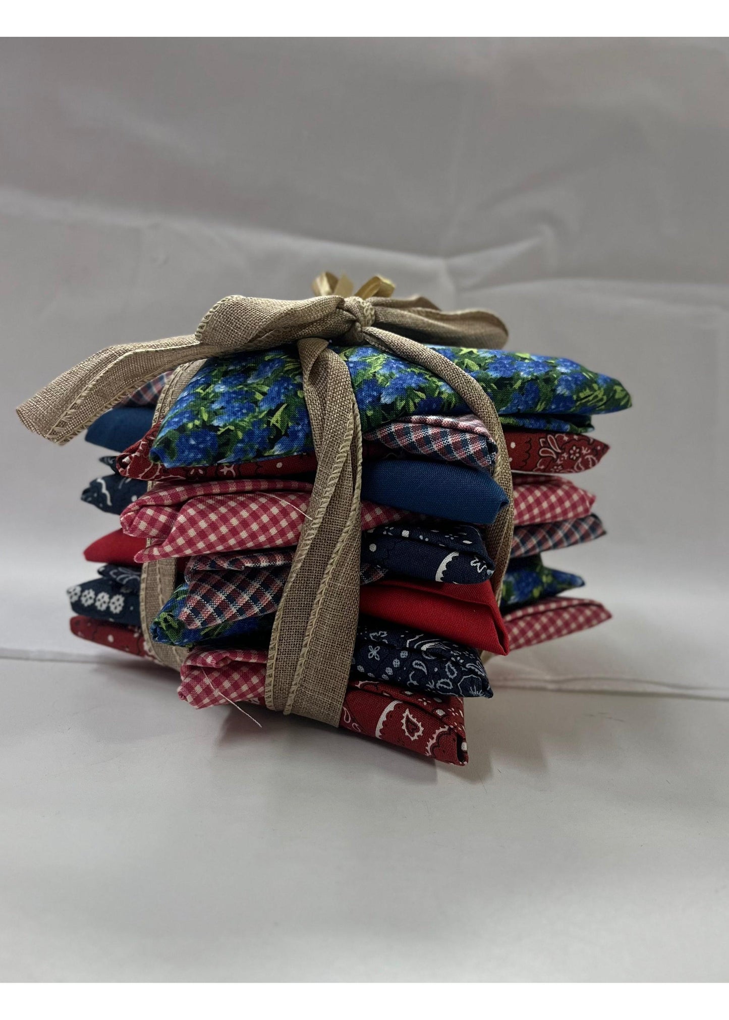Curated Fat Quarter Bundle 4