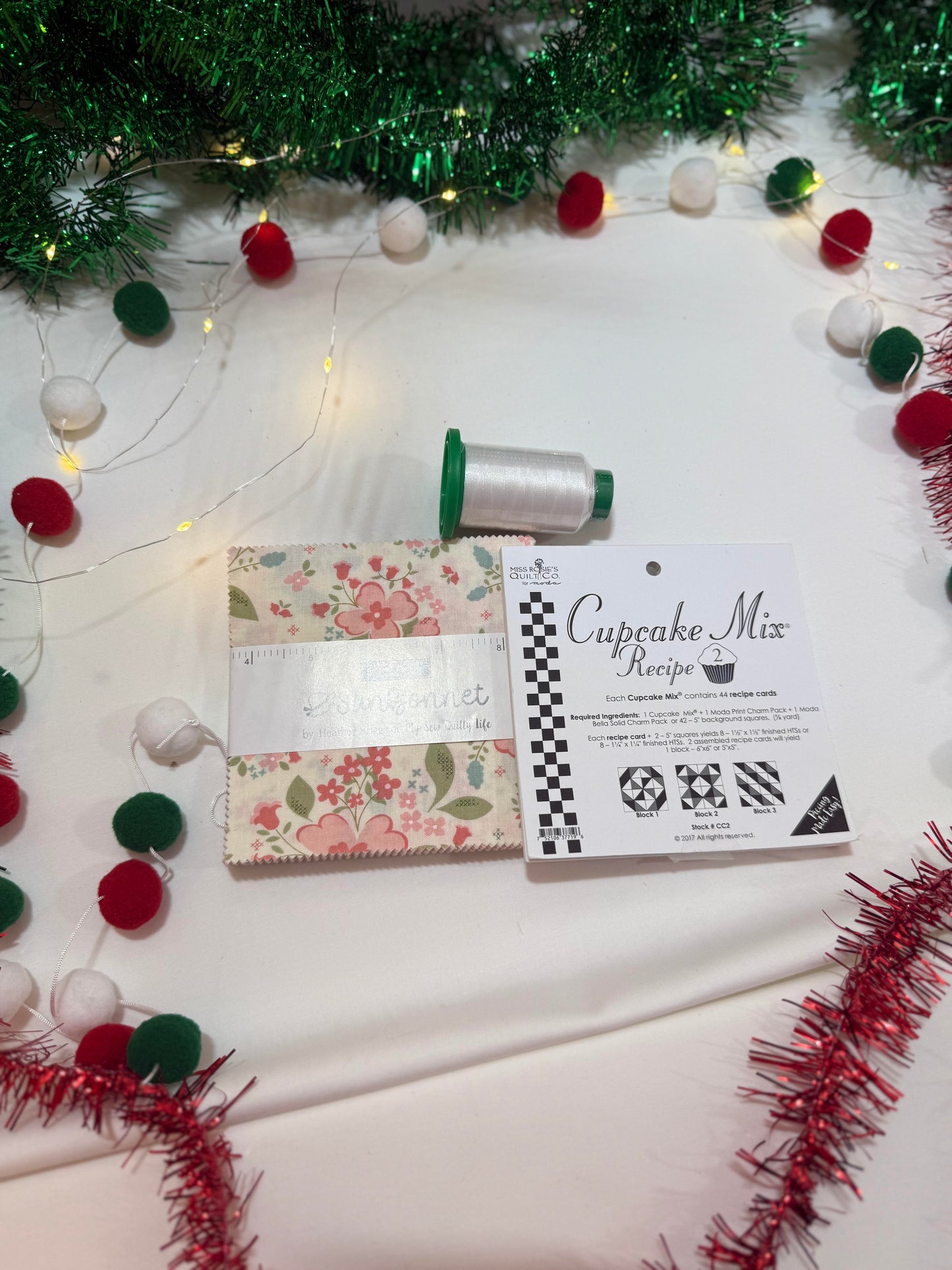 Sunbonnet Cupcake Pack