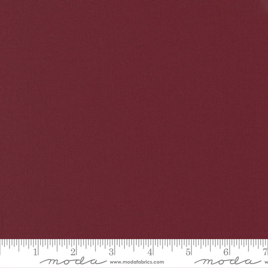 9900 18 Bella Solids Burgundy