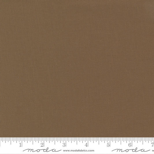 9900 18 Bella Solids Burgundy