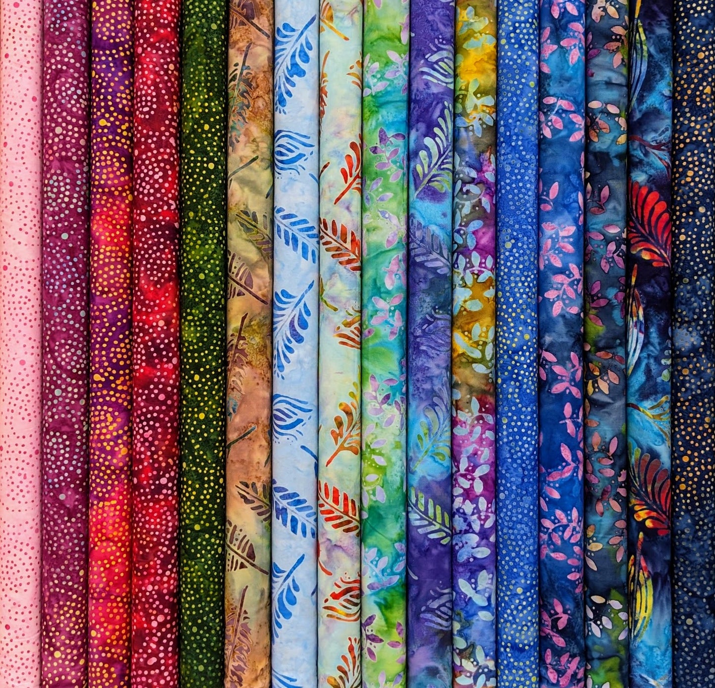 Benartex - Bali Tropical Retreat - Gems Pink/Violet