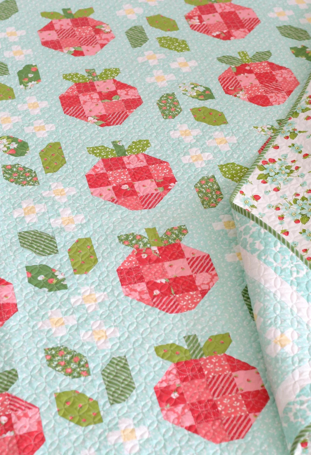 Bloomsberry Quilt Kit