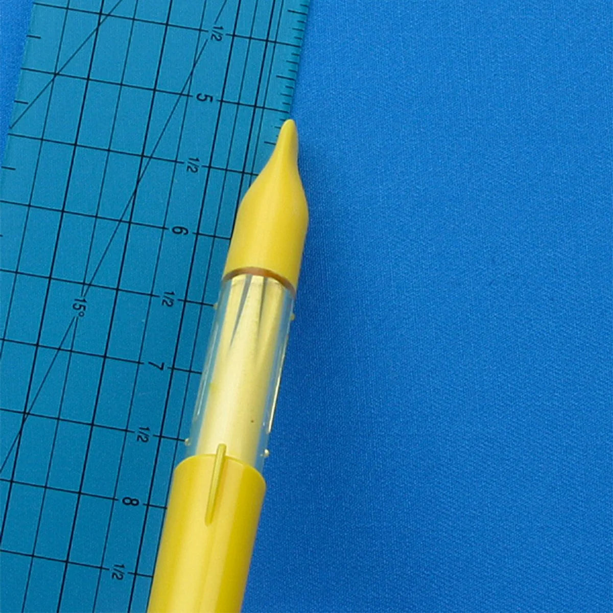 Clover Chaco Liner Pen Style (Yellow)