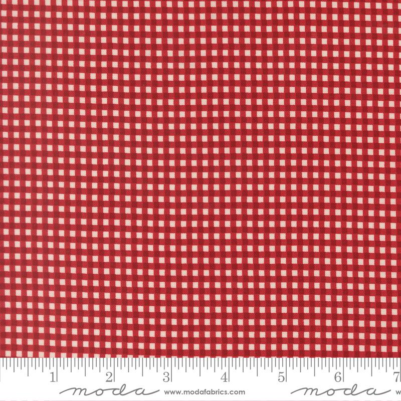 Chilly Gingham Red