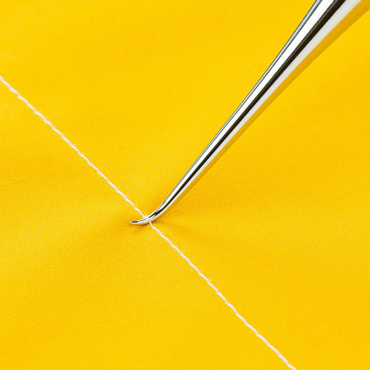 Clover Curved Tailor's Awl