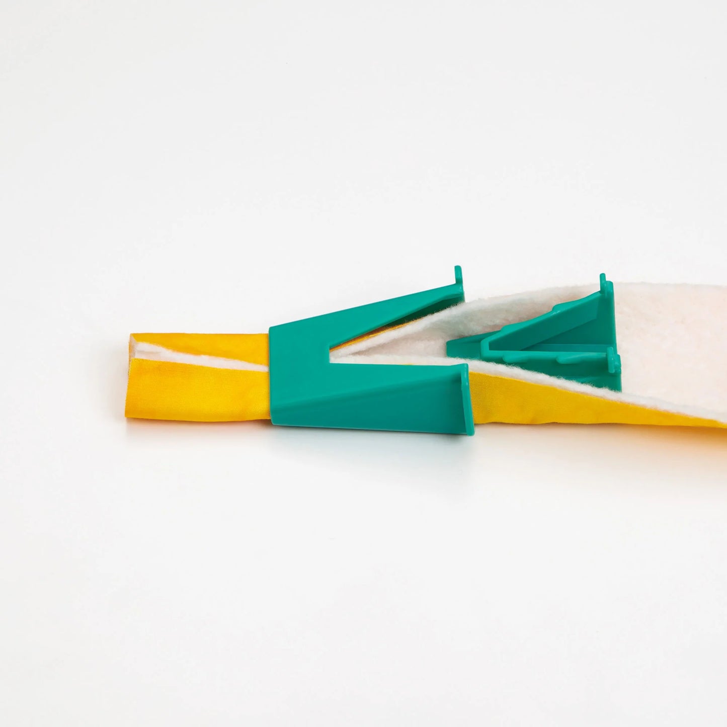 Clover Fabric Tube Maker