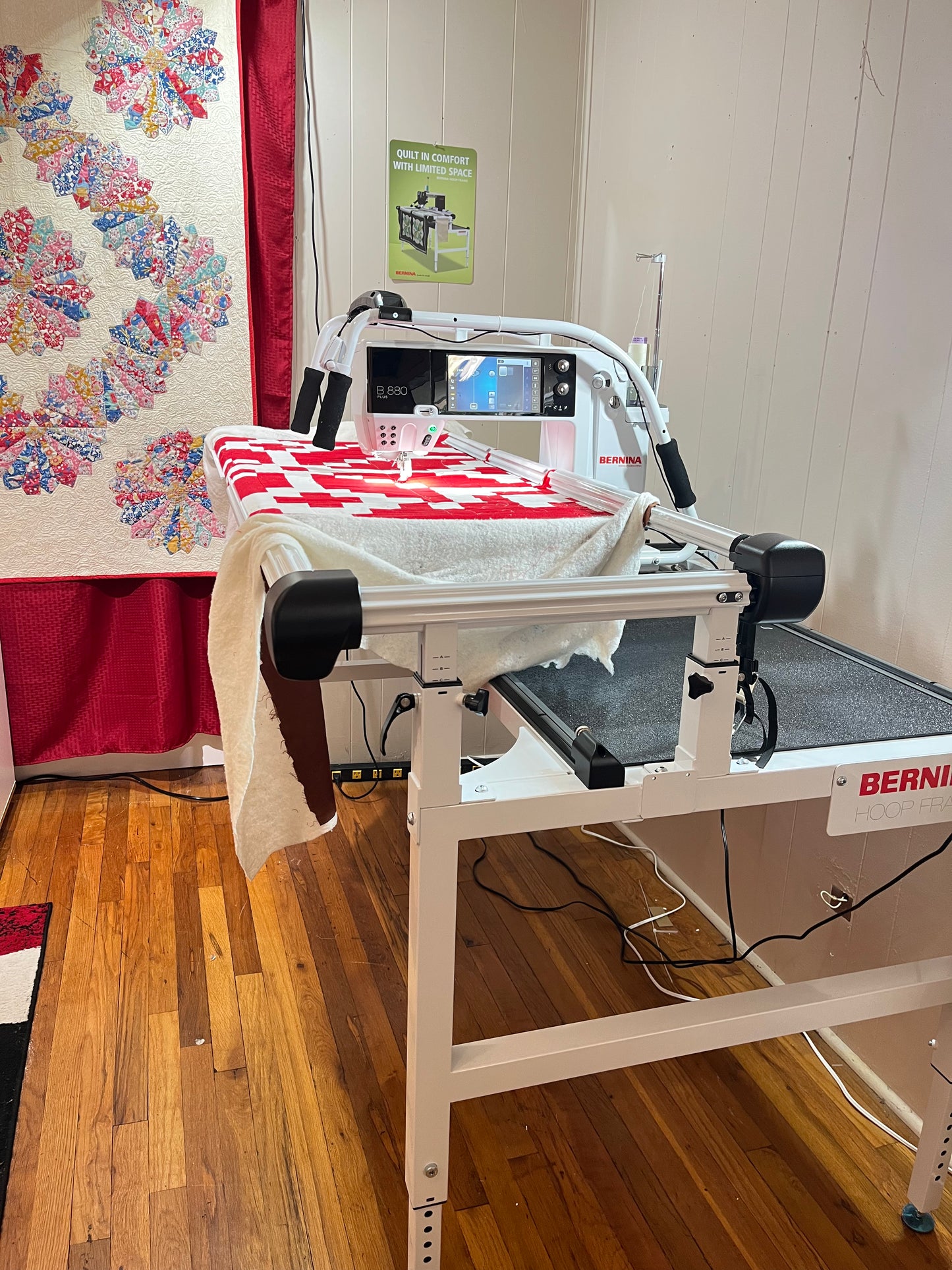 BERNINA 880 Plus