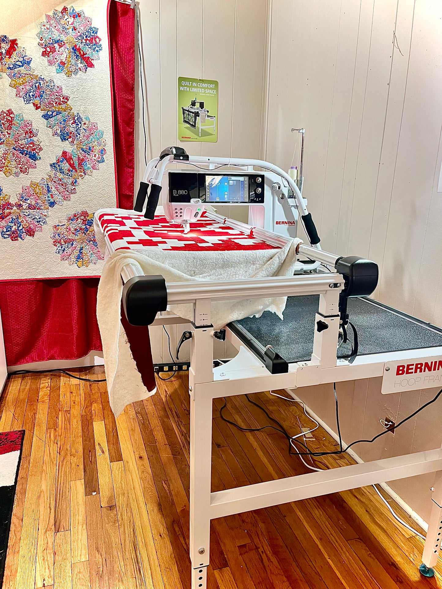 BERNINA 880 Plus