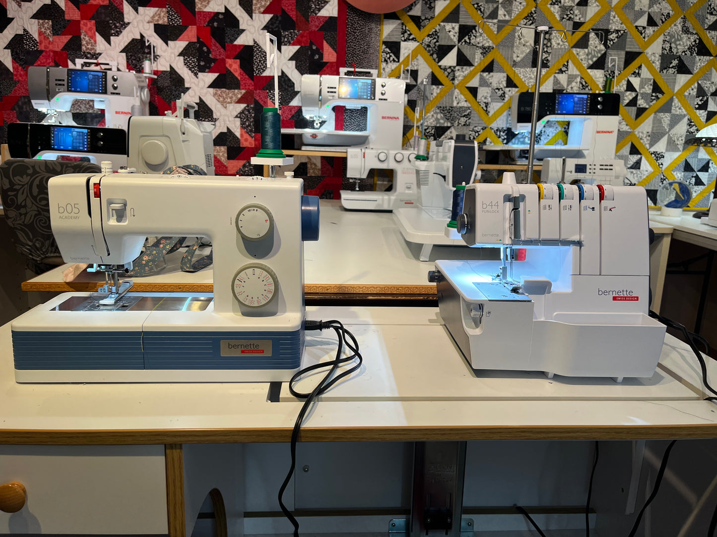 BERNETTE 05 AND 44 SERGER Combo