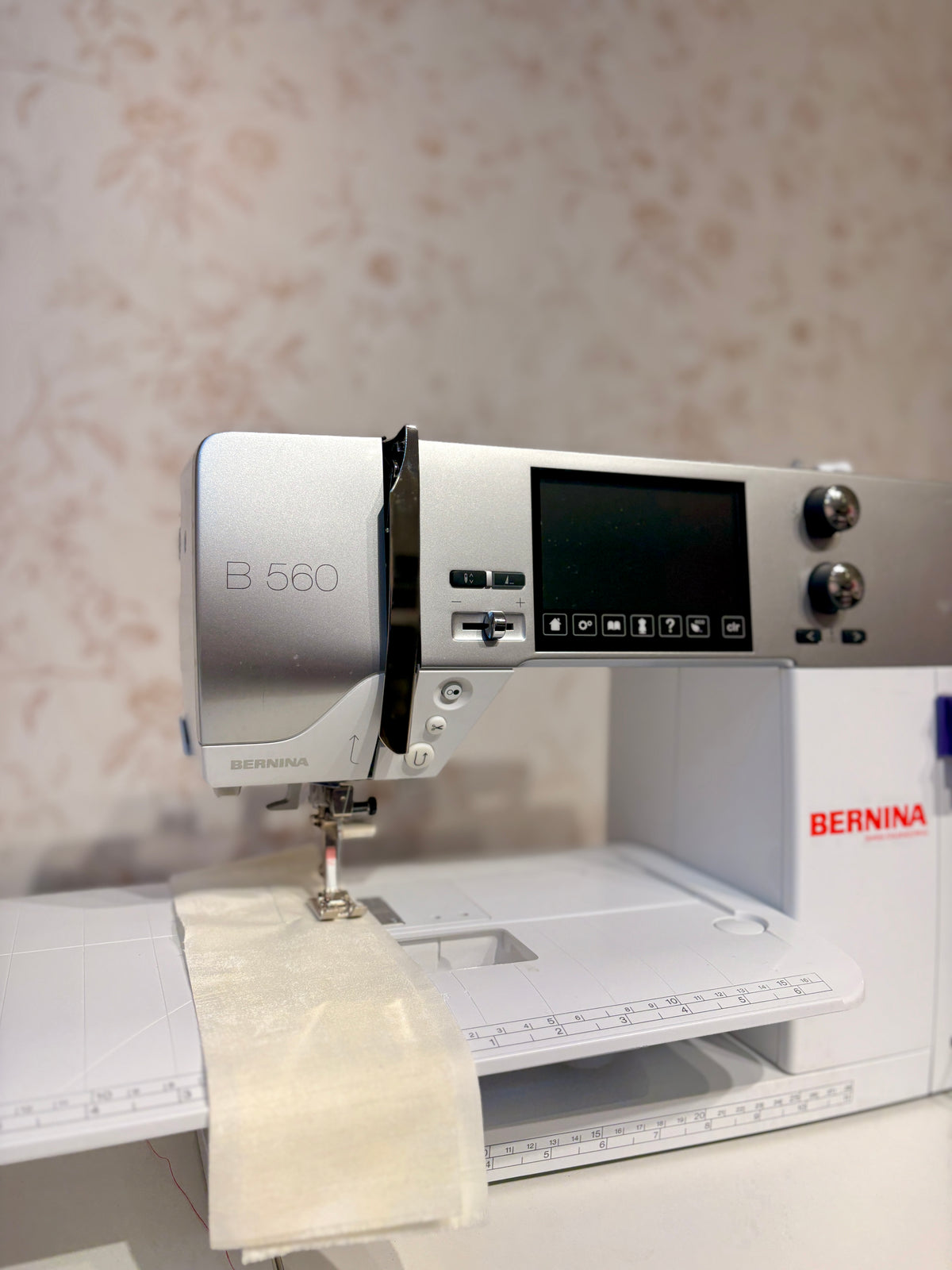 BERNINA 560