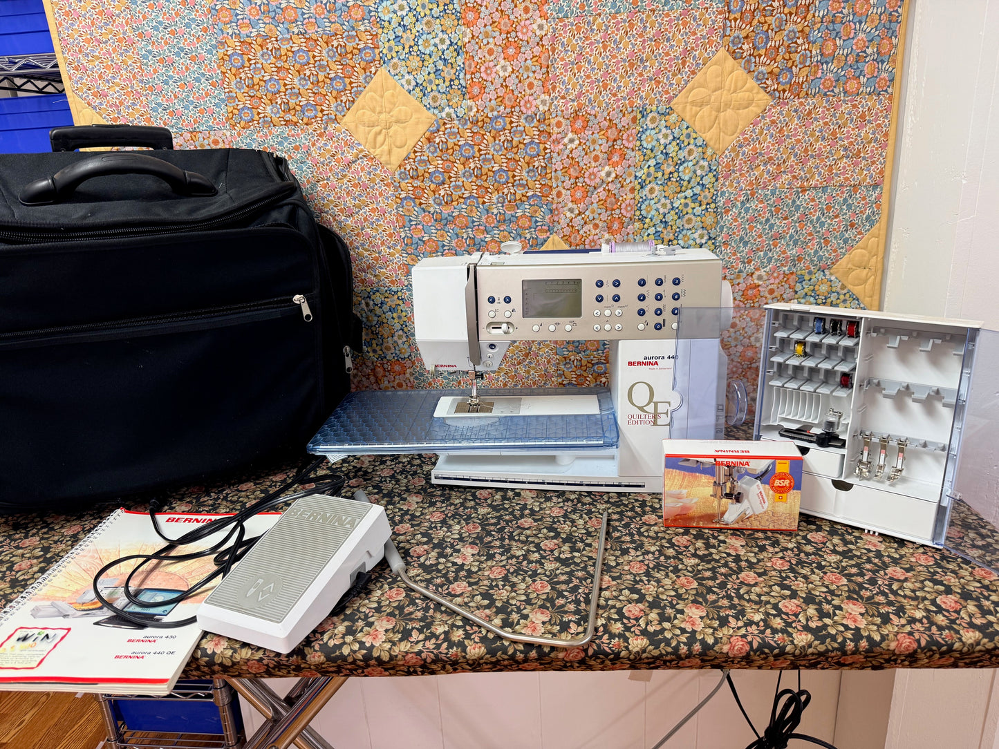 Pre-Loved Bernina Aurora 440