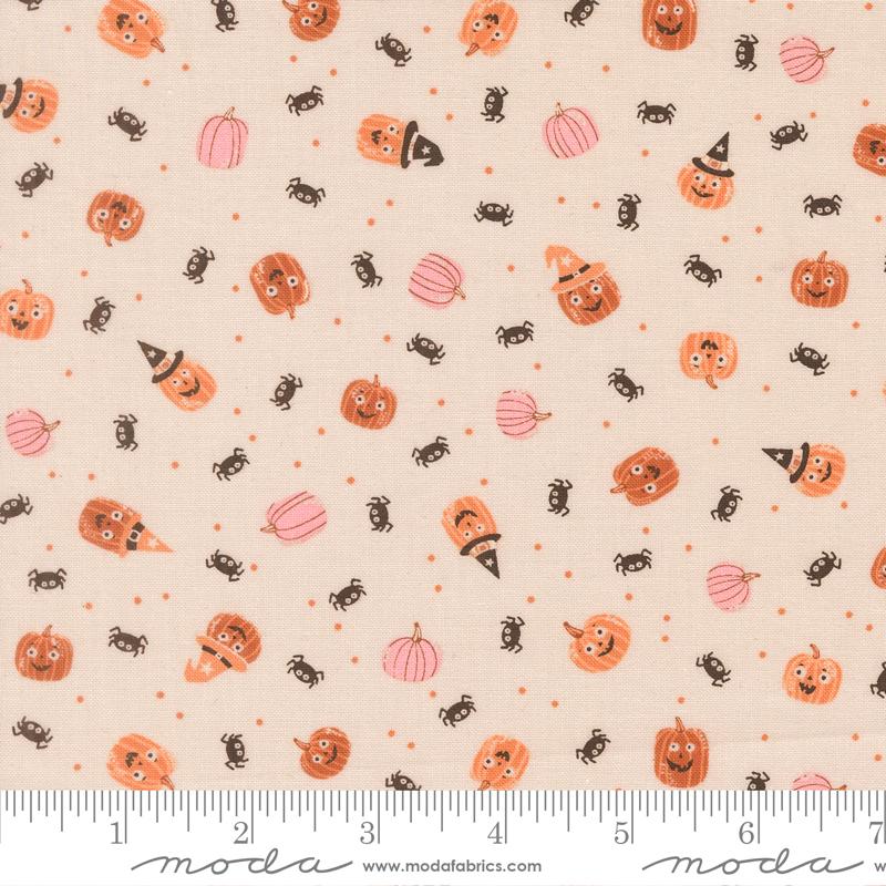 Purrs & Boos - Friendly Pumpkin & Spiders Moonbeam