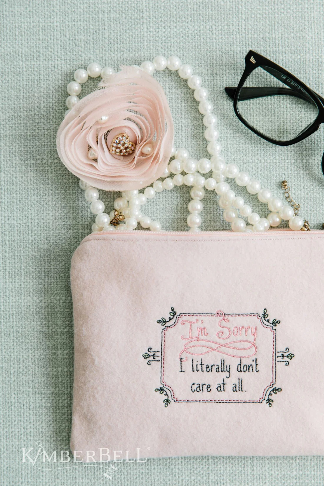 Sweet & Snarky: Kimberblank Appliques - CD Embroidery File
