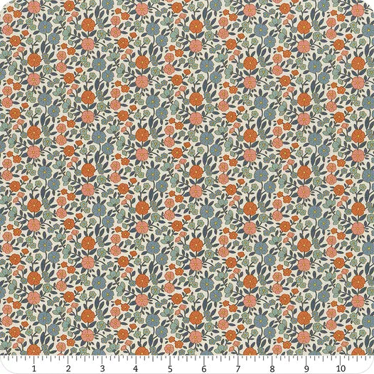 Tilda Wallflower - Janice Blue